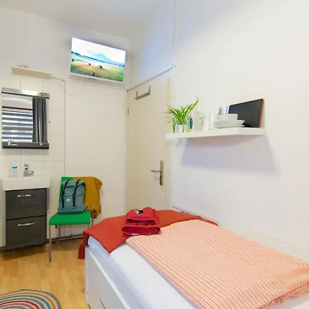 Apartment Absteige Innsbruck- Zentrale Ferienapartments Innsbruck
