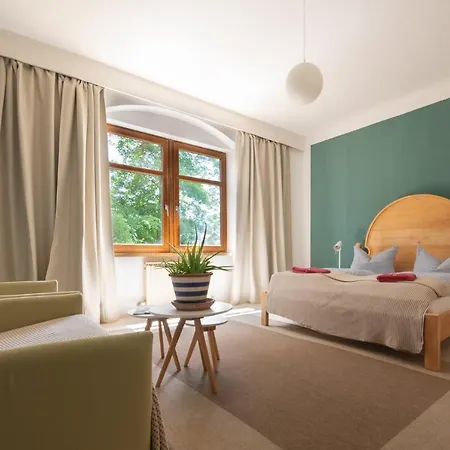아파트 Absteige Innsbruck- Zentrale Ferienapartments *