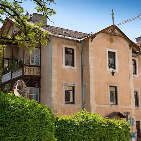 Absteige Innsbruck- Zentrale Ferienapartments アパート *