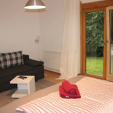 아파트 Absteige Innsbruck- Zentrale Ferienapartments 인스브루크