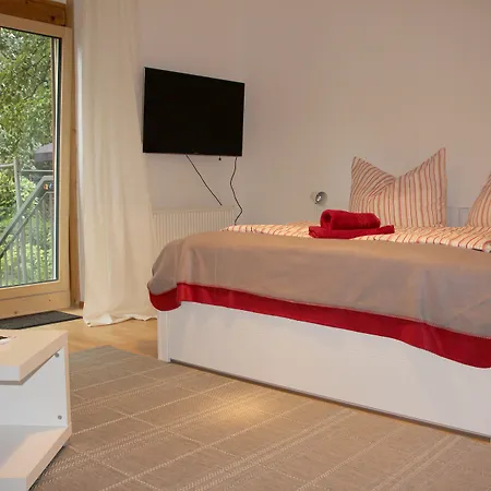 Apartment Absteige Innsbruck- Zentrale Ferienapartments